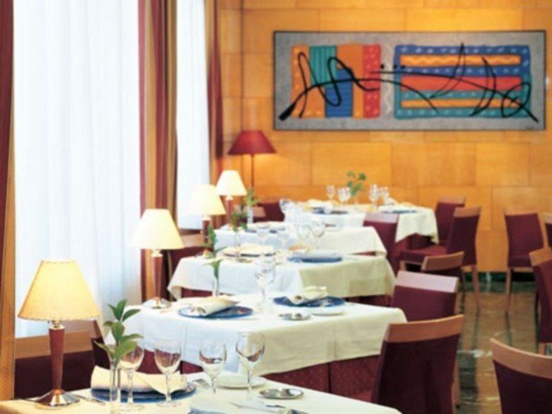 Nh Ciudad De Zaragoza Hotel Restaurant billede